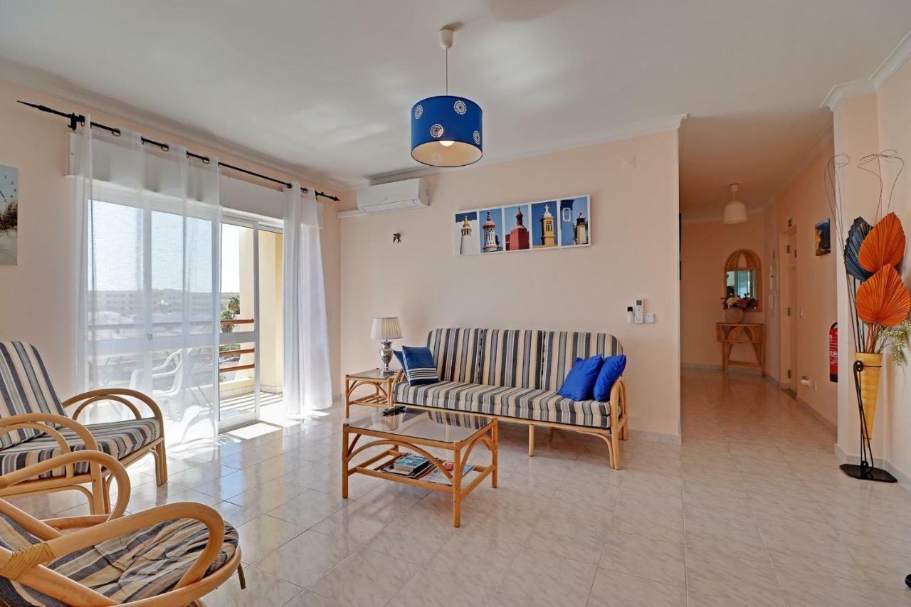 Albufeira Concept With Pool By Homing Apartman Guia  Kültér fotó