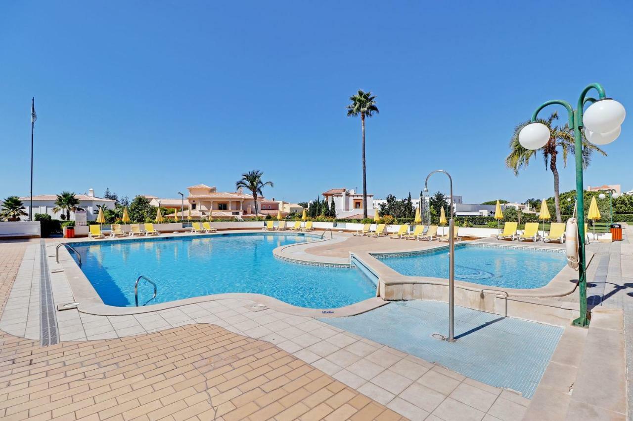 Albufeira Concept With Pool By Homing Apartman Guia  Kültér fotó